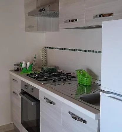 アパートホテル Carmineholidayhouse